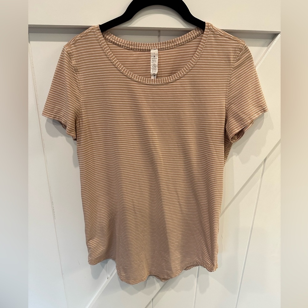 Lululemon stripe T-shirt size 4